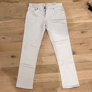Banana Republic Men's Straight Jeans in Cream